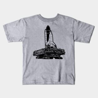 US Space Shuttle on Crawler pad Kids T-Shirt